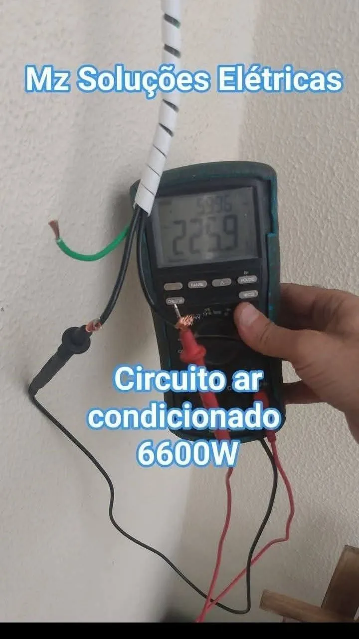 Medição do circuito de ar-condicionado de 6.600 W com multímetro